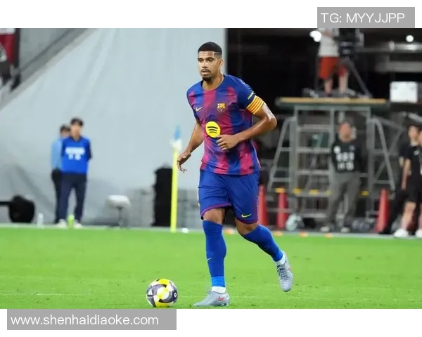 英超激战巴萨大胜切尔西红牌事件引发全场热议与争议分析