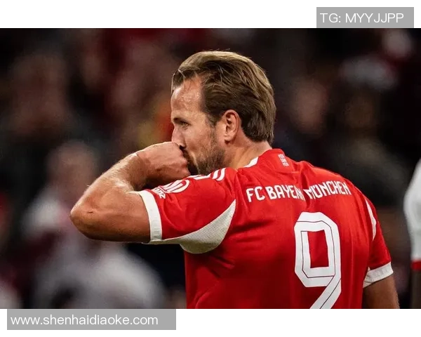 莱比锡大胜拜仁5-1帽子戏法引爆全场战术分析与精彩瞬间回顾