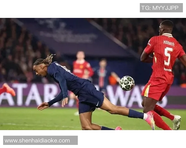 中超精彩对决那不勒斯大胜巴黎圣日耳曼引发争议判罚热议