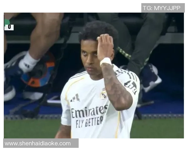 皇马狂胜那不勒斯5-1帽子戏法引发全场狂欢战术解析