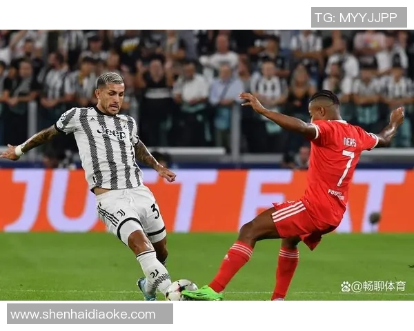 欧联杯精彩对决本菲卡与尤文图斯战成平局乌龙球成比赛转折点分析