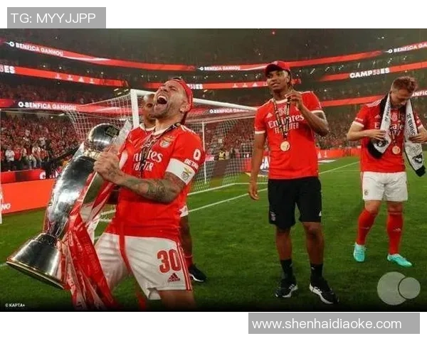 西甲精彩对决那不勒斯大胜本菲卡点球大战点燃全场激情