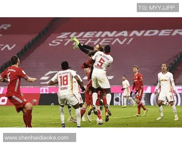 欧联杯惊心动魄之战曼联逆转莱比锡全场沸腾瞬间回顾 欧联杯惊心动魄之战曼联逆转莱比锡全场沸腾瞬间回顾