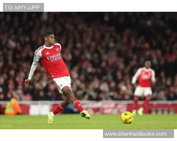 欧冠激战：阿森纳逆转波尔图全场沸腾战术解析与精彩瞬间回顾