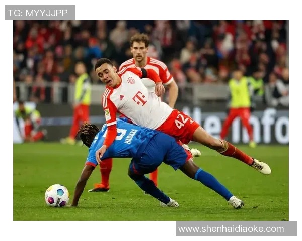 意甲精彩对决拜仁险胜莱比锡争议判罚引发全场热议