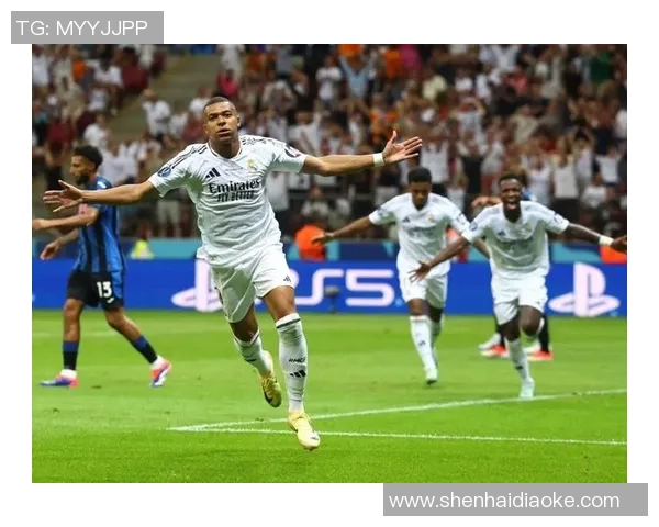 世界杯精彩对决AC米兰狂胜皇马五球补时进球瞬间点燃全场激情 世界杯精彩对决AC米兰狂胜皇马五球补时进球瞬间点燃全场激情