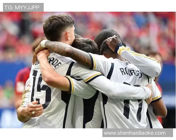 西甲精彩对决曼联小胜尤文图斯帽子戏法点燃全场激情