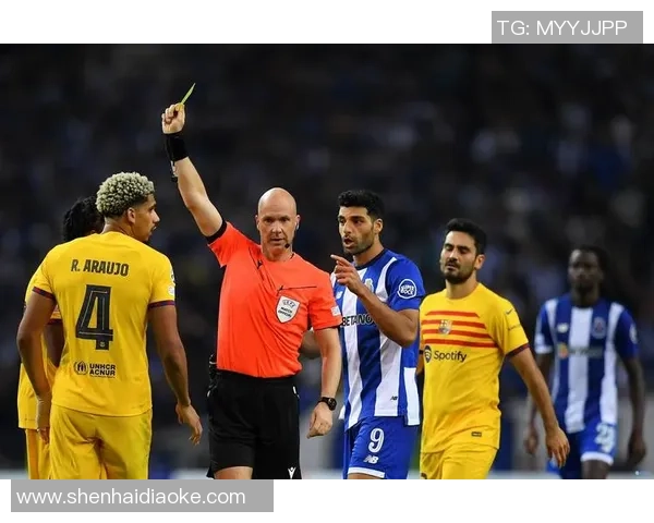 足总杯精彩对决巴萨与波尔图1比1平局乌龙球成比赛焦点