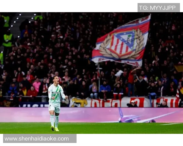 国王杯精彩对决尤文图斯与曼联平局红牌争议引发全场热议