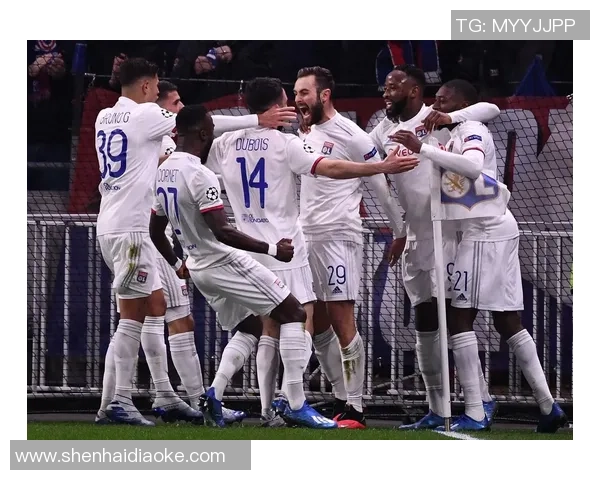 欧冠激战尤文图斯逆转里昂绝杀时刻全场沸腾战术解析